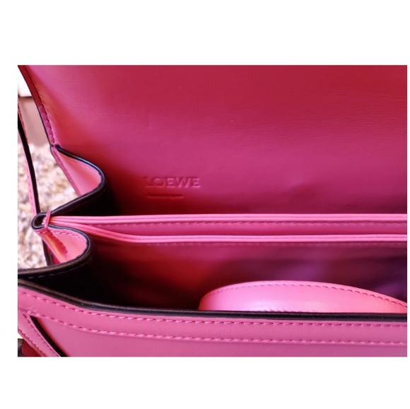 Loewe Barcelona crossbody bag - Picture 3 of 8